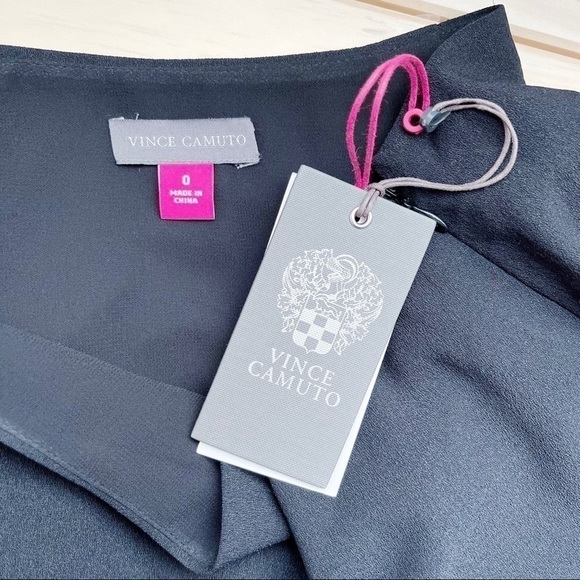 NWT Vince Camuto • Asymmetrical Hem Flowy Midi Skirt in Black, Size 0 - Picture 4 of 10